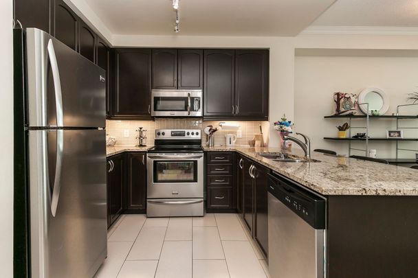 For Lease - 100 John Street Unit# 2503, Brampton, Ontario - Photo 1