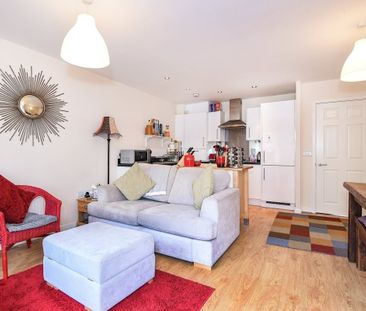 1 bedroom flat to rent - Photo 3