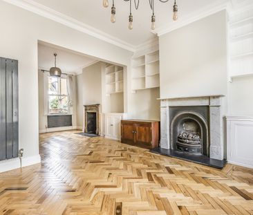 Devonshire Road, Chiswick, London, W4 - Photo 2