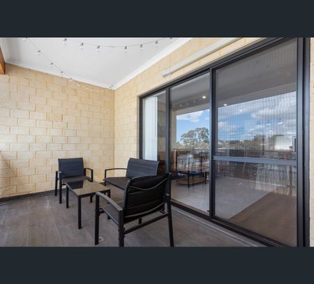 6/67 Coleman Street, Melville, WA 6156 - Photo 3