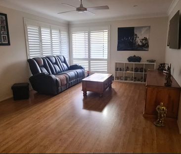 Rutherford - Photo 1