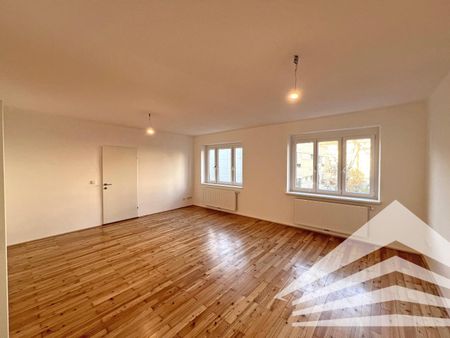 Großzügige, helle 2,5-Zimmer Wohnung in Bahnhofsnähe! - Photo 3