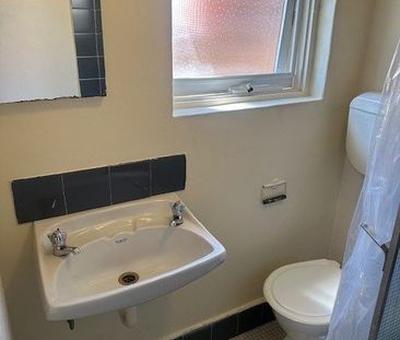 Spacious Apartment! - Photo 1