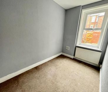 Brinkburn Avenue, Bensham, Gateshead - Photo 5