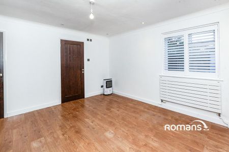 3 bedroom bungalow to rent - Photo 2