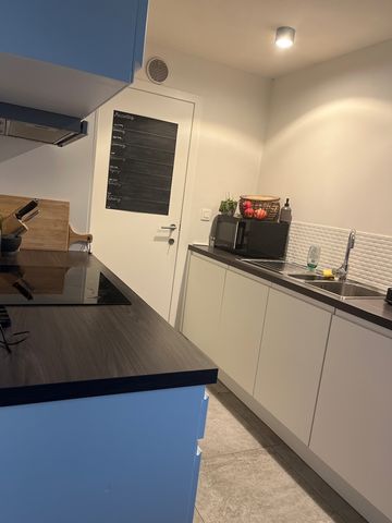 1 plekje vrij in 2 kamerappartement - Photo 2