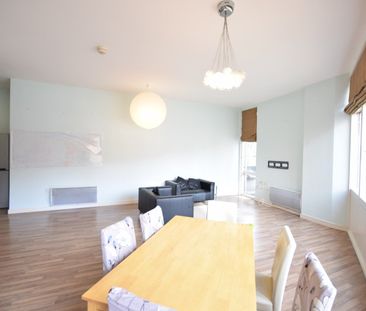 3 Bed Flat, Thomas Lane, BS1 - Photo 3