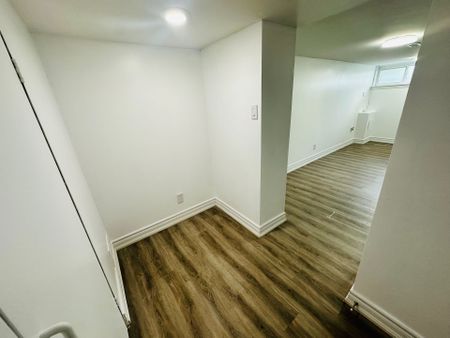 For Lease - 50 Walter Avenue Unit# BSMT, Newmarket, Ontario - Photo 3