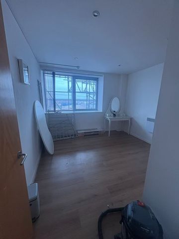 2 Bed Flat, Cranbrook House, NG1 - Photo 4