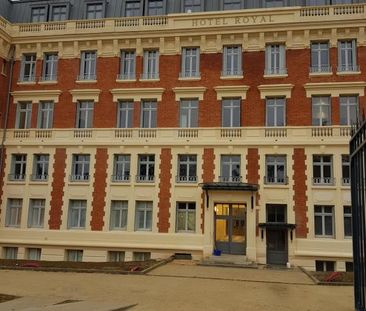 Location Appartement 2 pièces 46m² MAISONS LAFFITTE 78600 - Photo 2