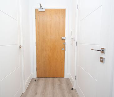 1 bed flat to rent in Albert Road, Bournemouth, BH1 - Photo 6