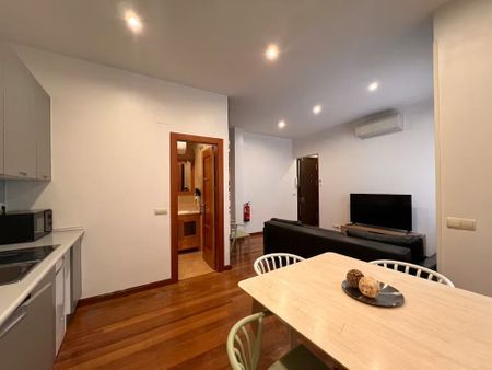 Calle de Santa María, Madrid, Community of Madrid 28014 - Photo 4