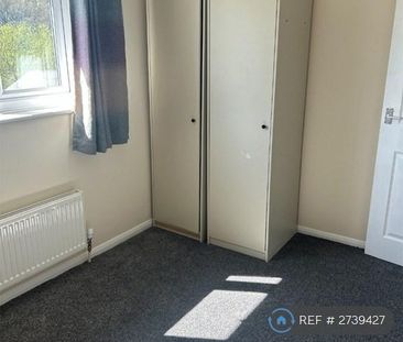 2 bedroom terraced house to rent - Photo 3