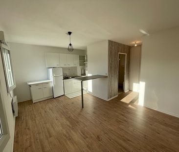 Location Appartement 1 pièce 24m² - Photo 3