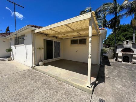 Two Bedroom Home in Great Location - Photo 3