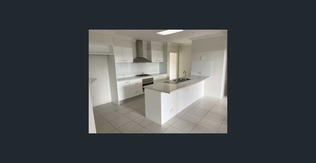 Welcome Home - Photo 1