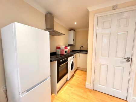 Studio to rent - Photo 4