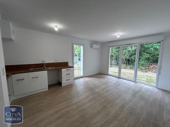 Location Maison 3 pièces 64m² BREUILLET 17920 - Photo 1