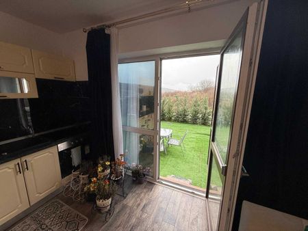 Apartament 2 camere Grădină proprie Vedere Lac Aroneanu - Fotografie 3