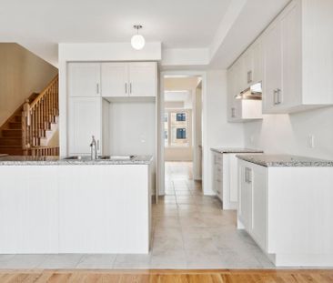 For Lease - 81 Puisaya Drive, Richmond Hill, Ontario - Photo 1