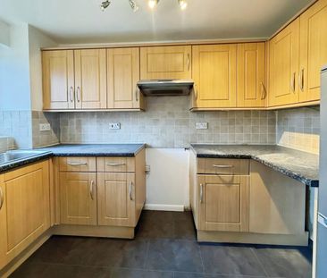 Lewes Close, Grays, RM17 - Photo 5