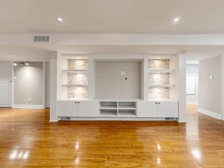 For Lease - 14 Hedges Boulevard, Toronto, Ontario - Photo 5
