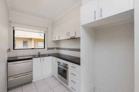 32 Blair Street, Maribyrnong VIC 3032 - Photo 4