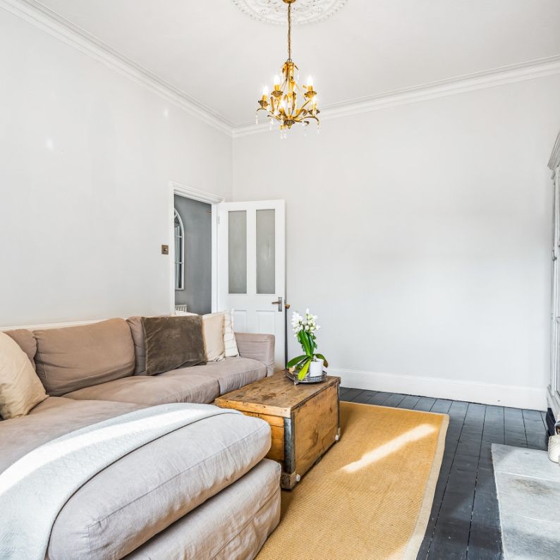 Oakhill Road, Putney, London, SW15 - Photo 1