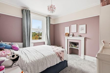 5 bedroom semi-detached house to rent - Photo 3