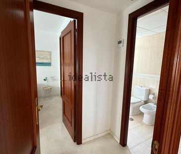 Alquiler de piso en Plaza del Remo - Photo 3