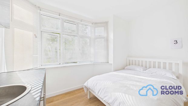 RM3 Well Hall Road | Eltham | London | SE9 6SF - Photo 1