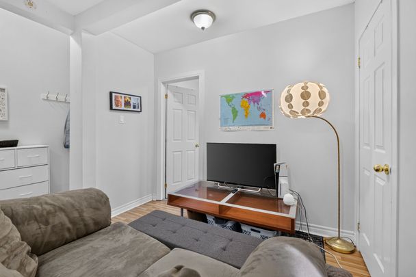 For Lease - 4 Eccles Street Unit# 7, West Centre Town, Ontario - Photo 1
