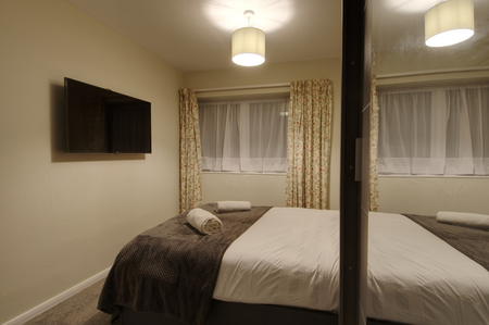 1 bedroom in a house share to rent - Photo 3