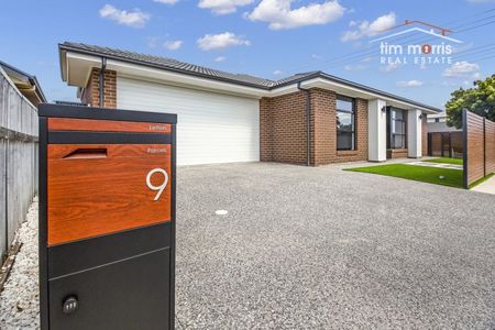 9 Hewitt Crescent Woodville South SA - Photo 2