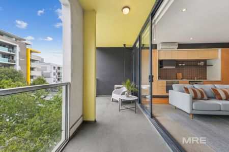 202/33 Wreckyn Street, North Melbourne - Photo 3