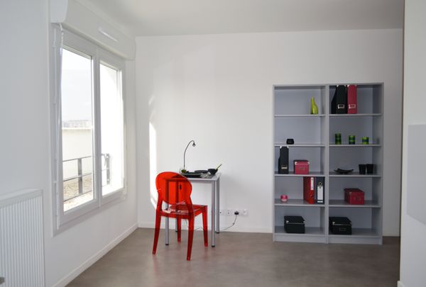 Résidence Albert Jacquard pour jeunes salariés à Stains - Photo 1