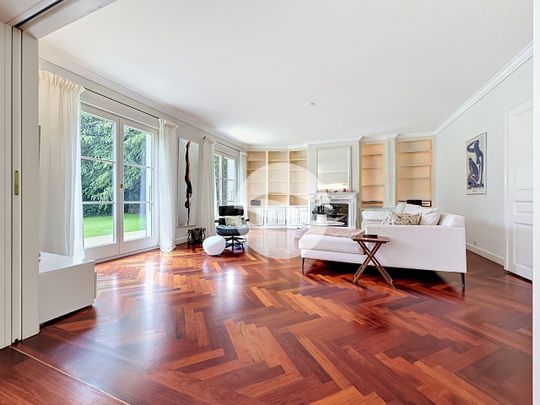 Beautiful 10.5-room villa + independent studio - Photo 1