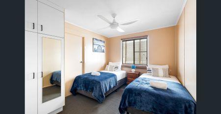 Beautiful Fully Furnished Beach House - Photo 4