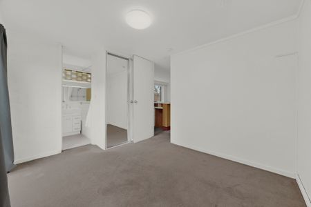 17/789 Malvern Road, Toorak VIC 3142 - Apartment For Rent | Domain - Photo 4
