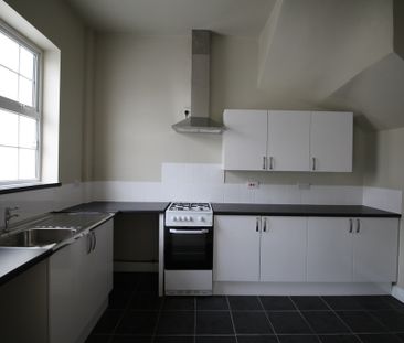 4 Bed Student Accommodation - Photo 1