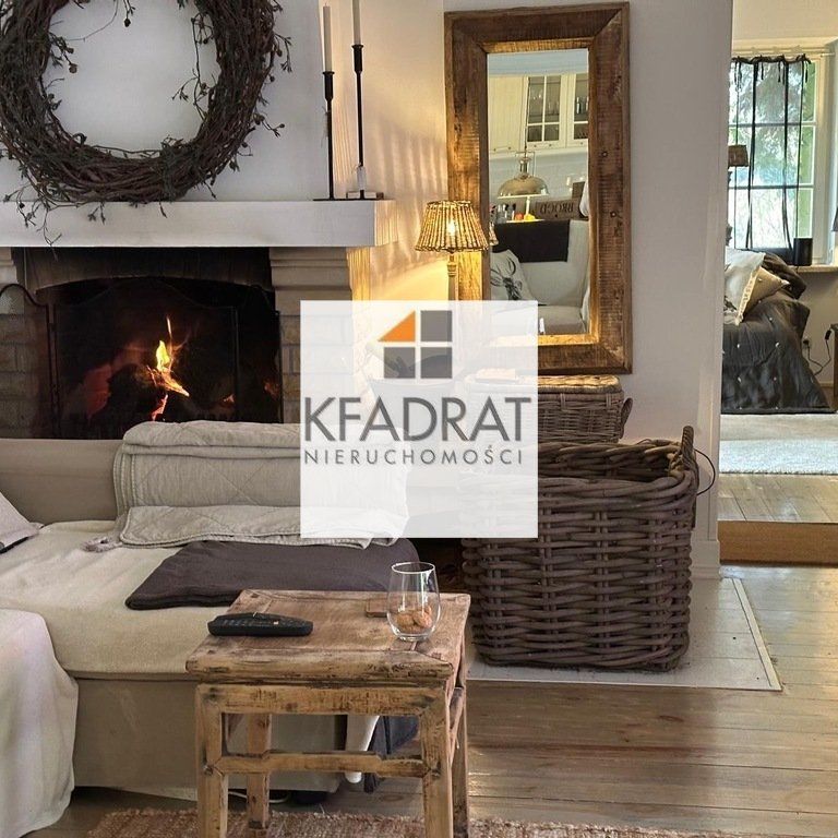 Duży dom w pobliżu Jeziora Szmaragdowego - Photo 1