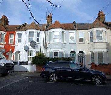 Rutland Gardens, Harringay, London, N4 - Photo 1