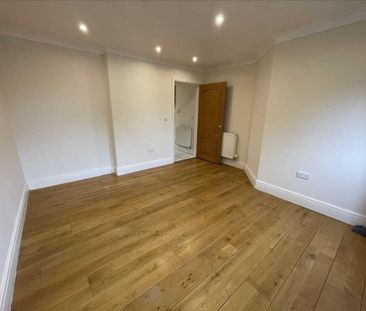 4 bedroom terraced house to rent - Photo 2