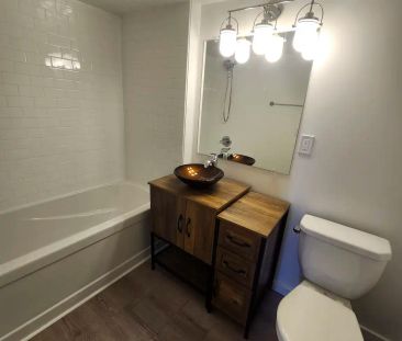4775 Rundlewood Dr NE — Lower - Photo 3