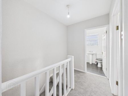 37 Sunnyside Park, Belfast, BT7 3DT - Photo 4