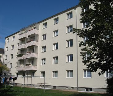 Einzug ab 01.12.2025 möglich. 3-Raumwohnung im Zentrum - Foto 1