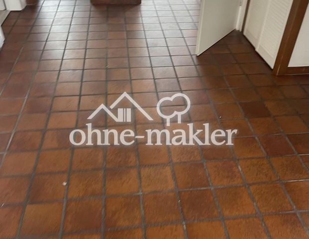 Erdgeschoss Wohnung mit Garten - Foto 1