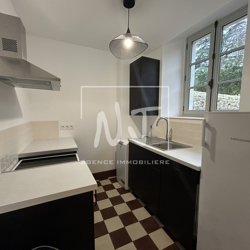 MAISON A LOUER RIVES DU LOIR EN ANJOU 49140 1 CHAMBRE AVEC COUR PRIVATIVE - Photo 1