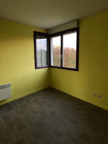 T3 Montigny-le-Bretonneux 74 m² - Photo 2