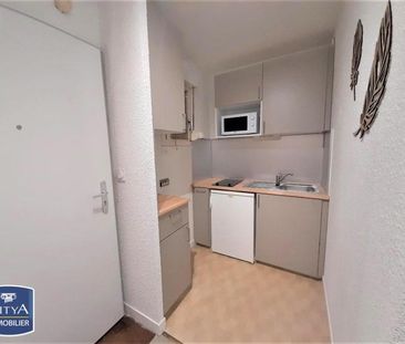 Location Appartement 1 pièce 24m² CLERMONT FERRAND 63000 - Photo 4